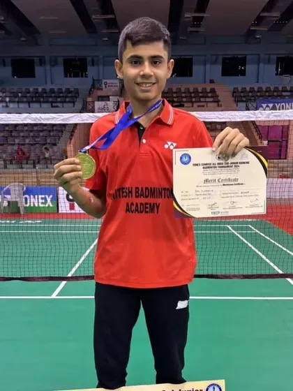 Dev Ruparelia & Jagsher Singh Khangurra supporting tournament photograph 2